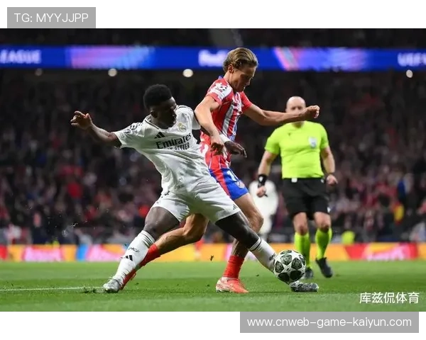 马德里竞技边路冲击不断制造危险