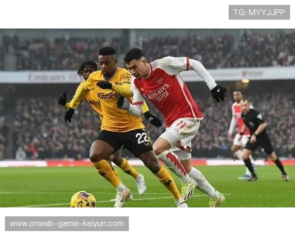 曼城短传渗透消耗防线